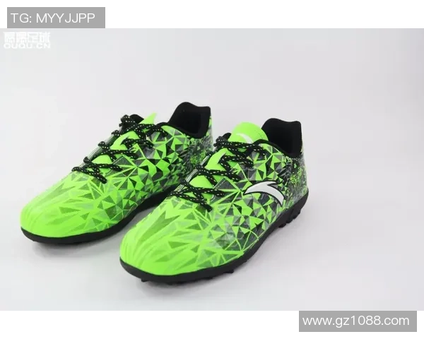 足球鞋碎钉助力突破极限 哪些球星采用这一创新设计提升表现