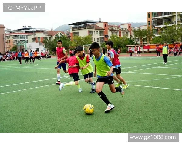 昭通足球球星崭露头角为家乡足球注入新活力成就未来梦想